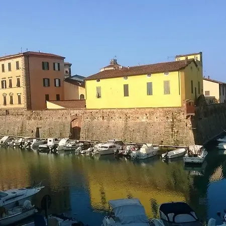 Dogana D'acqua & Art * Livorno
